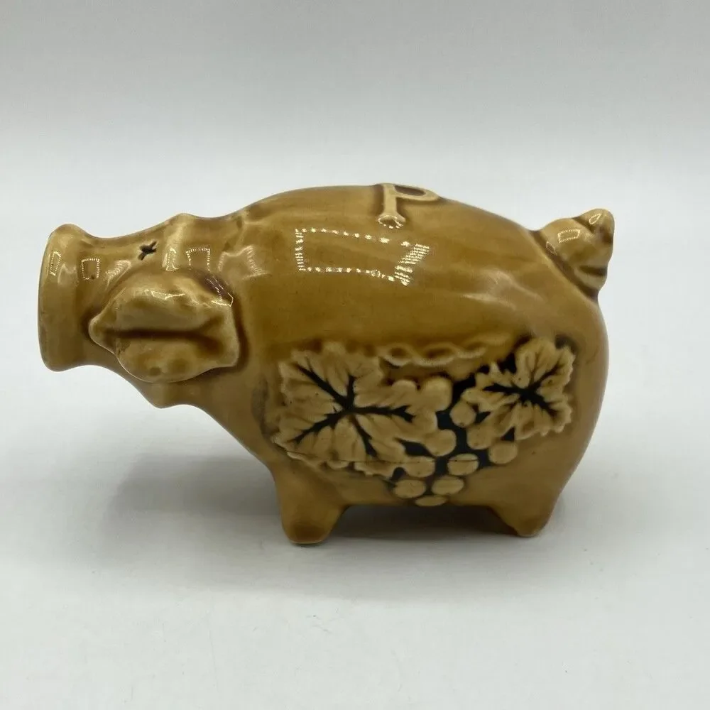 Vintage Enesco Japan Pig Salt & Pepper Shakers Harvest Gold Apple Grapes Ceramic